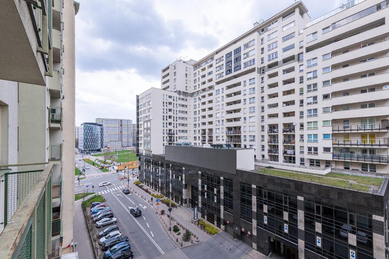 Bukowinska 12 Prywatne Mieszkanie 80M2 Z Dwiema Sypialniami I Balkonem 2X Bezplatne Miejsca Parkingowe Samodzielne Zameldowanie! Private Garage! Self Check-In System! Varsovia Exterior foto